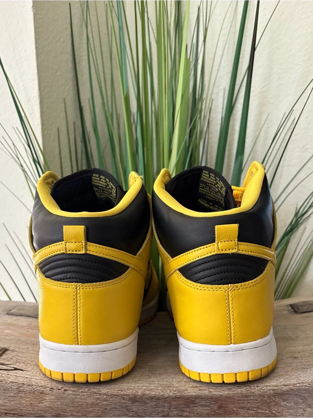 Nike Dunk High SP Black Varsity Maize Sneakers